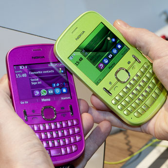Nokia-Asha-200-and-Asha-201