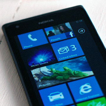 Lumia360