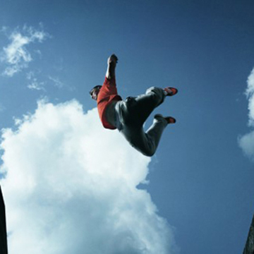 Tim_Jump_1-595x334_sq21
