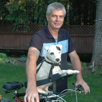 dog_bike_sq