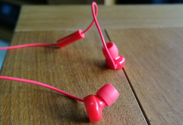 Nokia-Headset-WH-208_featured