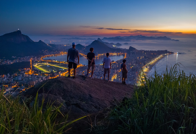 Stephen-Alvarez-in-Rio-feat