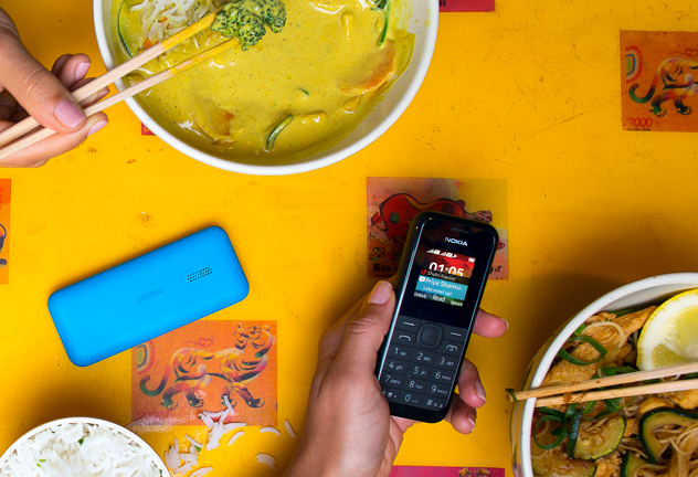 Nokia_105_lifestyle_feat