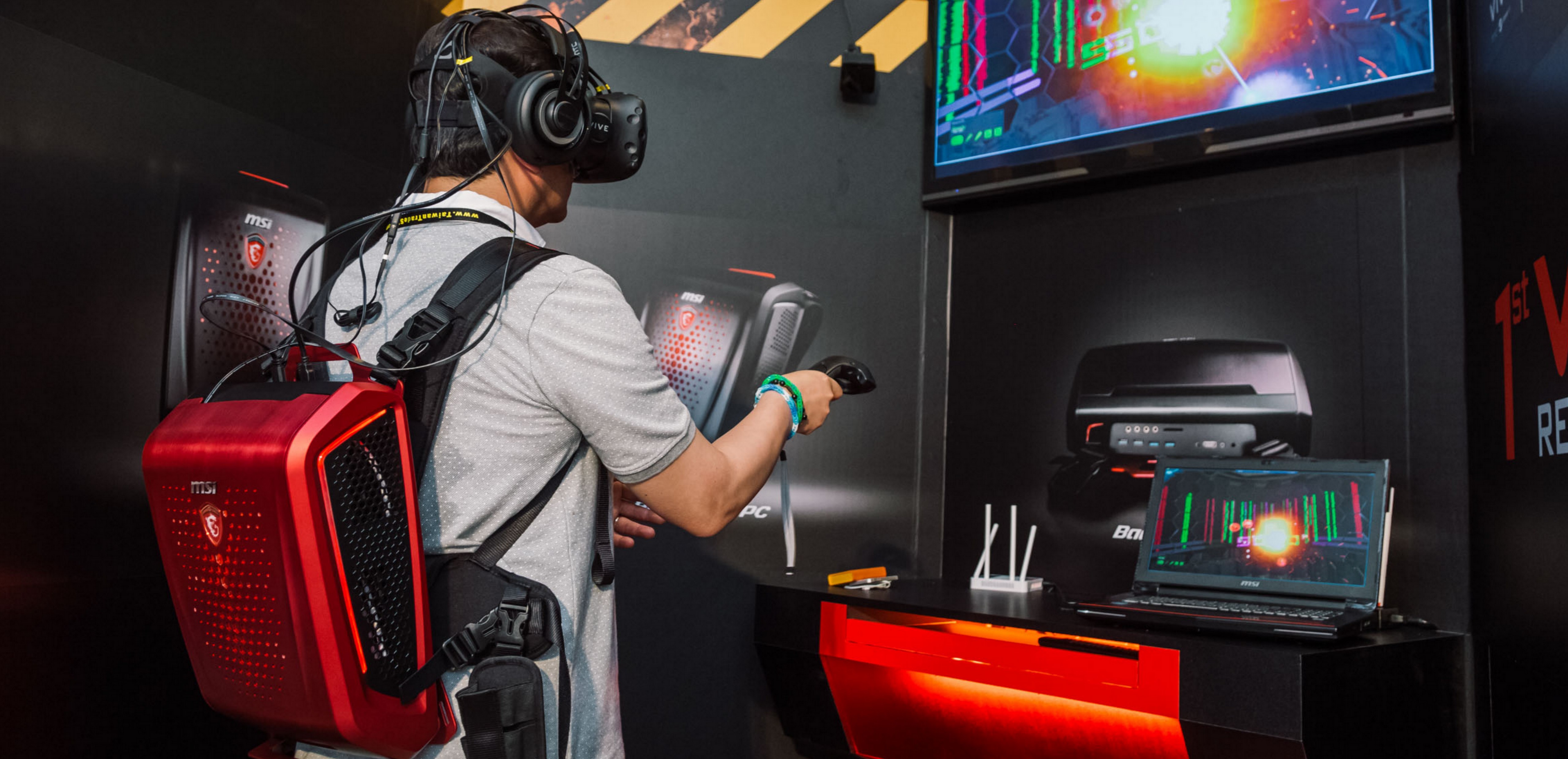 MSI's new Backpack PC in action