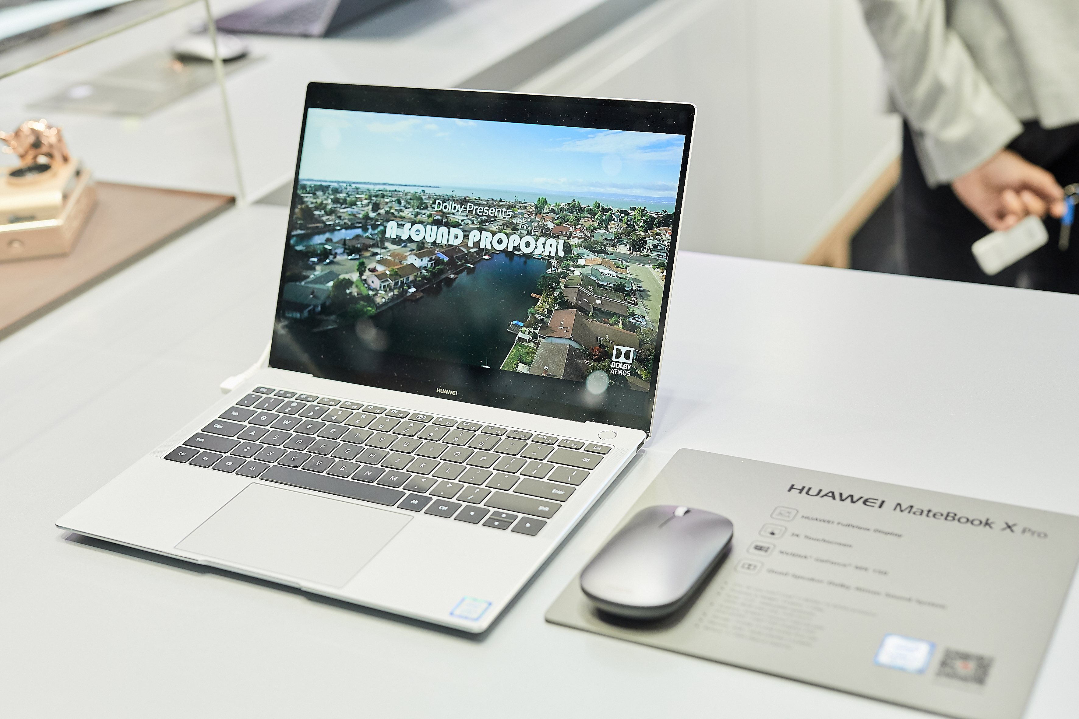 MateBook X Pro