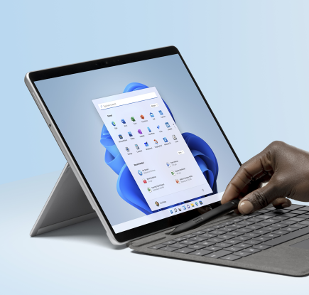 Surface Pro 8でWindows 11を操作