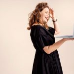 Surface Laptop Go 2 を発表