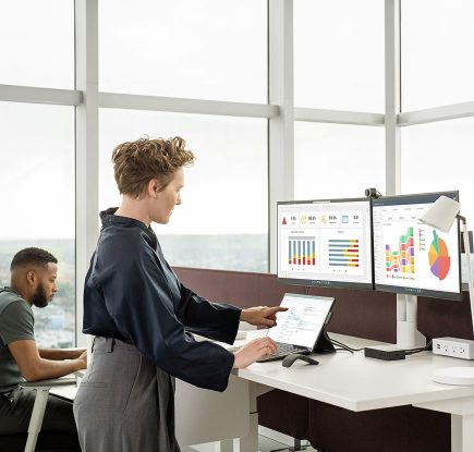 【9/27 開催ソリューションセミナー】 Surface で体験する AI ～ Surface がマイクロソフトの AI 戦略に果たす役割 ～