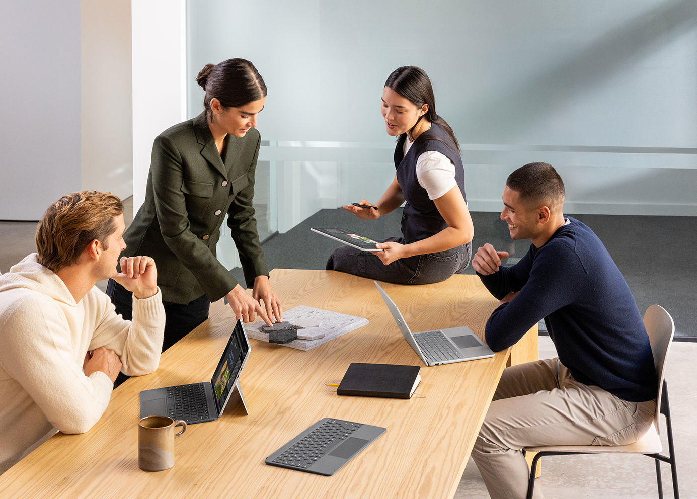 仕事に AI を、選ぶなら Surface – Copilot+ PC 導入支援キャンペーン