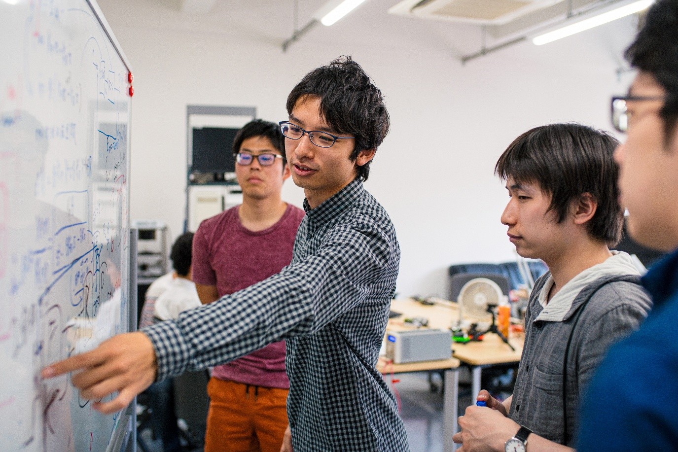 Winmostar が ARM 版 Windows に対応 ‐ 場所を選ばないシミュレーション環境が次世代の研究を加速する