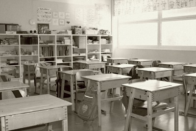 EmptyClassroomSepia_5F00_thumb_5F00_252EE223