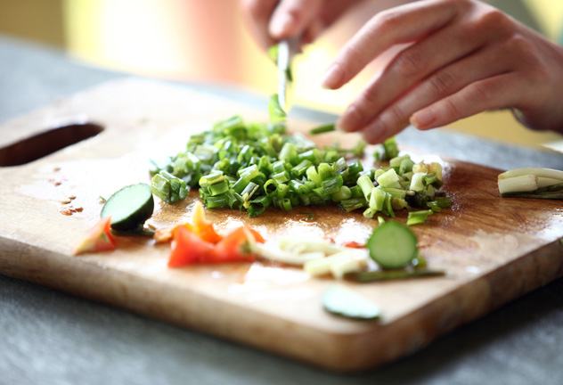 Nokia-Lumia-2520-in-the-kitchen_featured