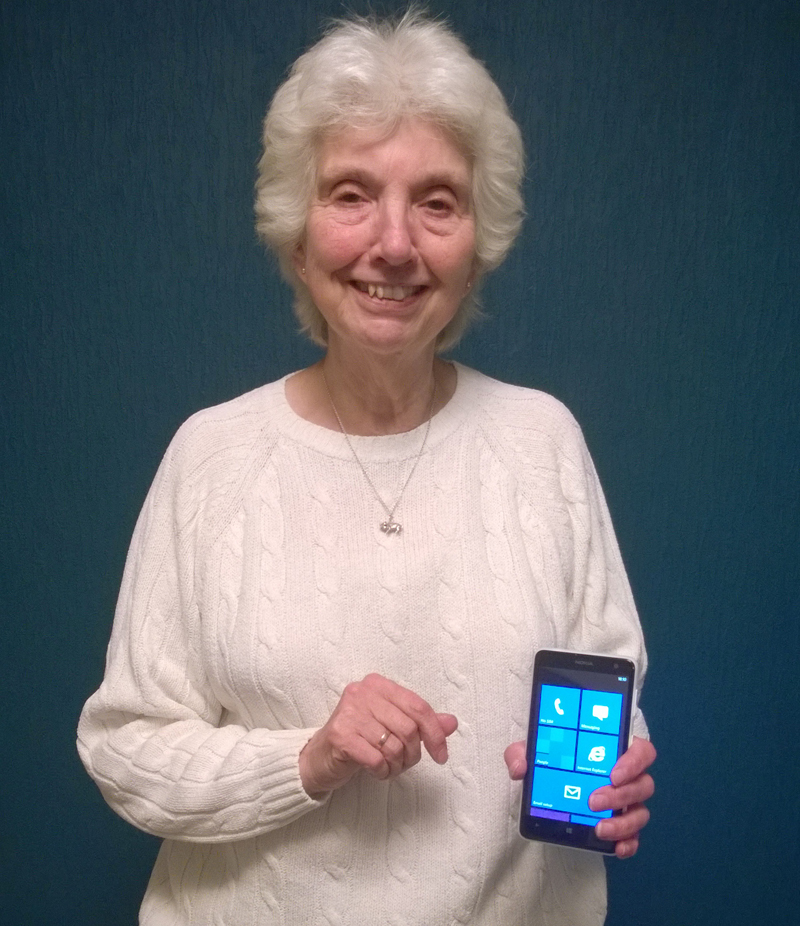 Nokia-625-easy-access-3