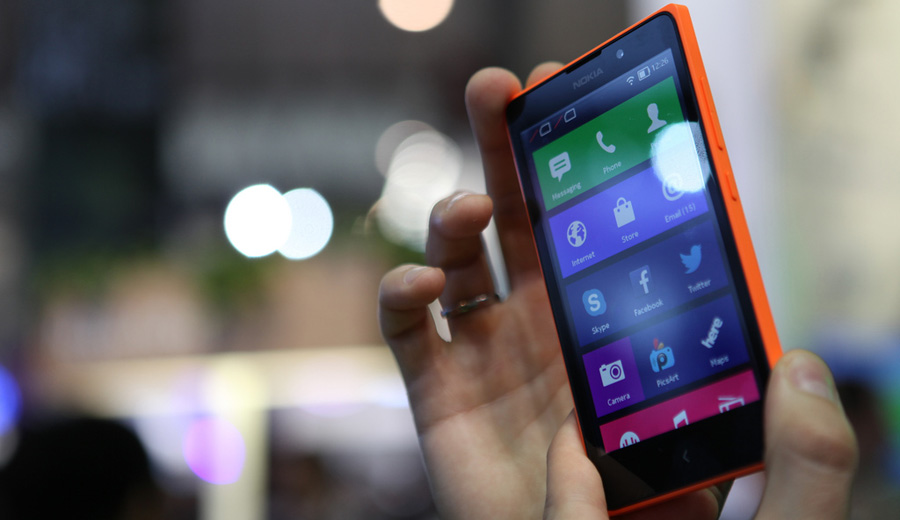 Nokia-XL