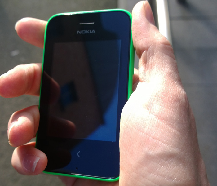 Nokia-Asha-230_front