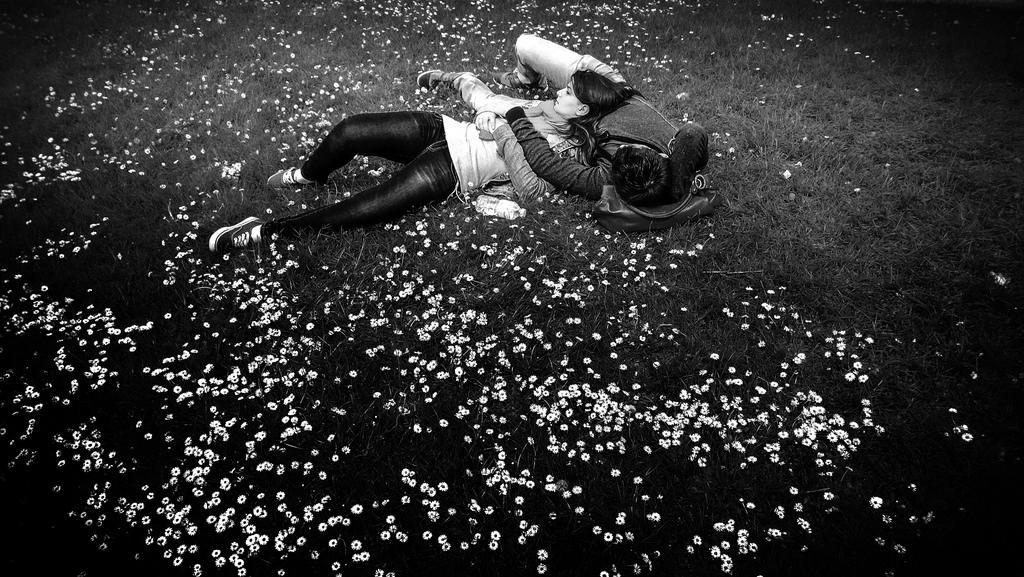 "Loves Pushes Daisies” Paris, May 2013, Nokia Lumia 920 by Jean Brice Lemal