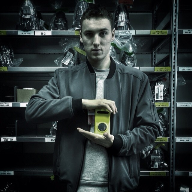 Carl_Zeiss_Instagram_Pose_11