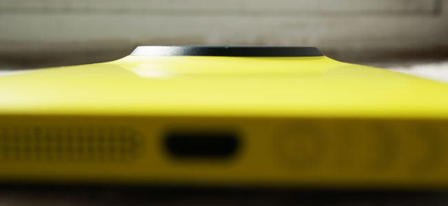 Nokia-Lumia-1020-camera-hump_03