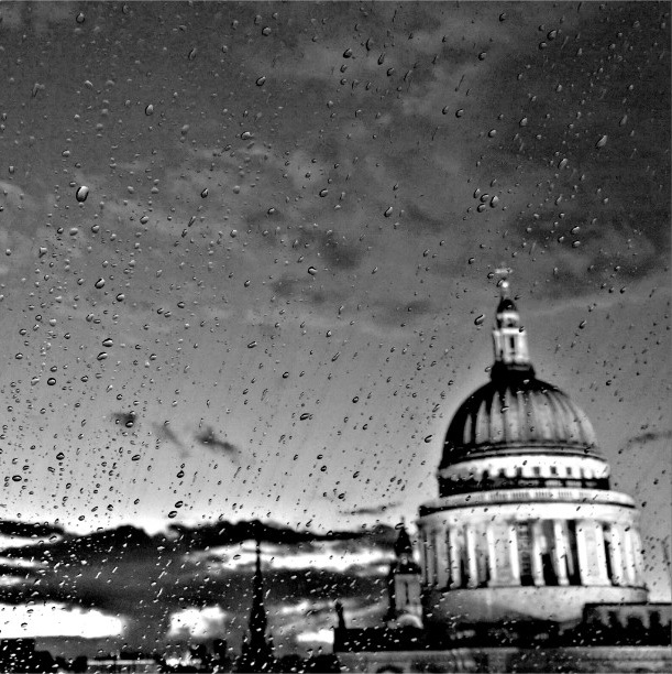 April showers #StPauls #Cathedral #London #Rain#LumiaBW