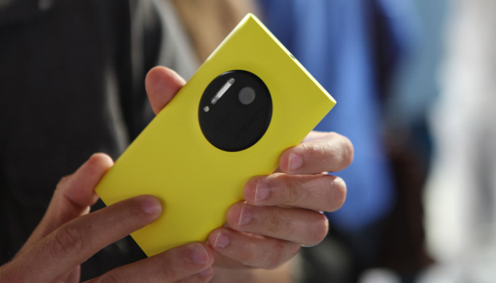 Nokia-Lumia-1020_yellow