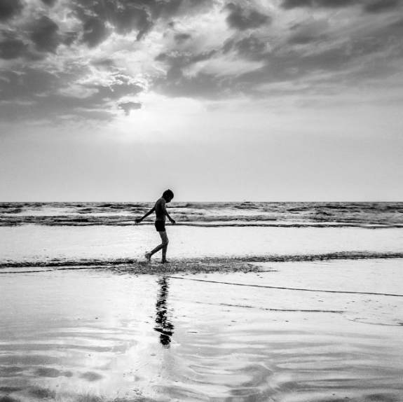 husain uijainwala lumiaBW