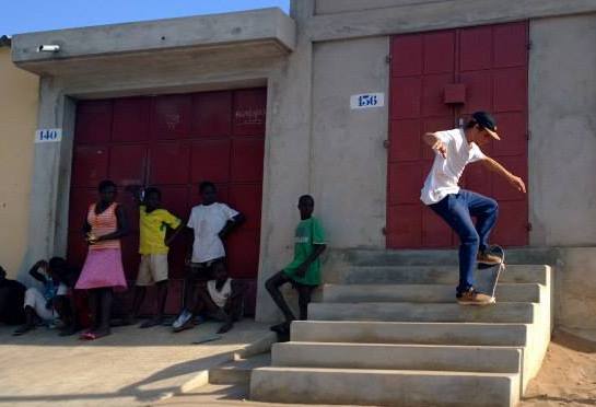 nokia-lumia-1020-skateboarding-1edit