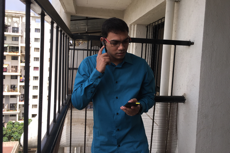 nasir on phone