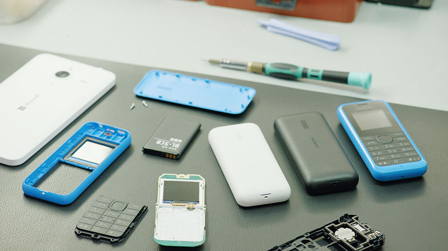 New-Nokia-105_dismantled