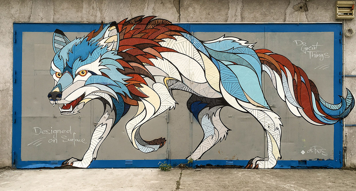 Andreas Preis' wolf mural in Munich.