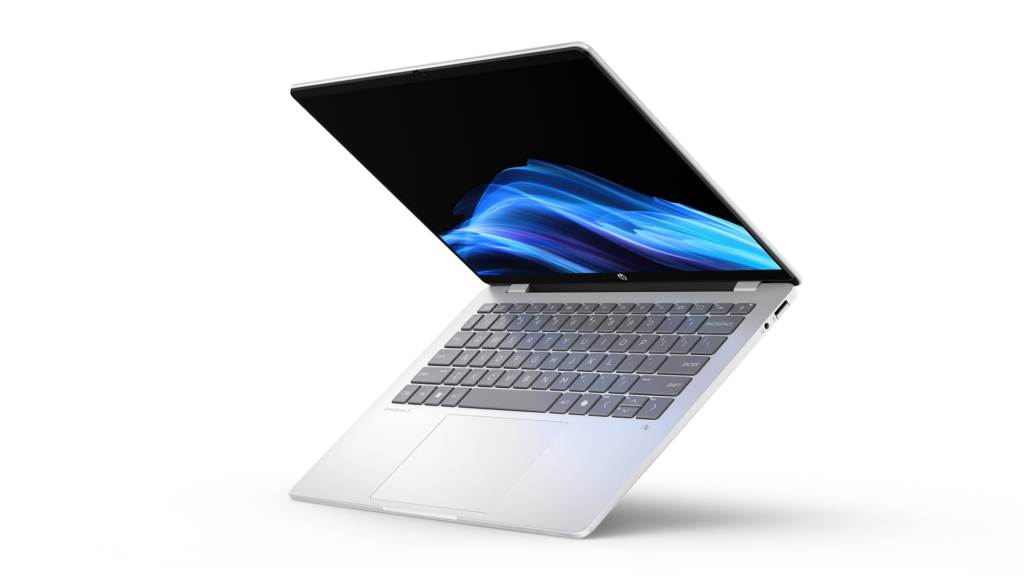 HP Omnibook 5 14-inch powered by Snapdragon X.