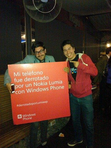 Aqu&iacute; una persona que prob&oacute; que Windows Phone es el m&aacute;s r&aacute;pido de los tel&eacute;fonos celulares.
