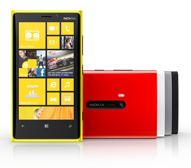 The Lumia 920 features a 4.5&rdquo; PureMotion HD+ display (the world&rsquo;s brightest, fastest, and most sensitive touchscreen) as well as an integrated Qi battery so users can charge wirelessly.