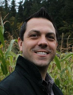 Christopher Rubyor, senior game designer for Microsoft, said "Skulls of the Shogun" is a title that promotes a connected gaming world in which players can move between devices.